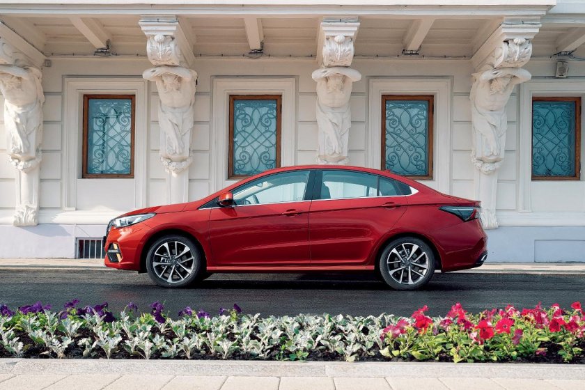 Китайский седан