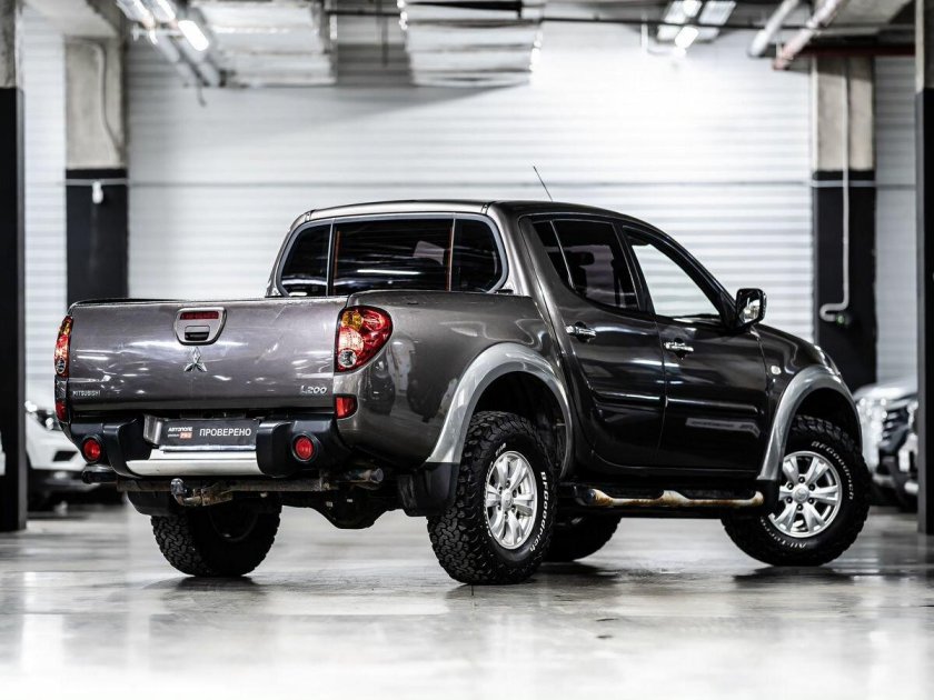 Митсубиси l200 2008