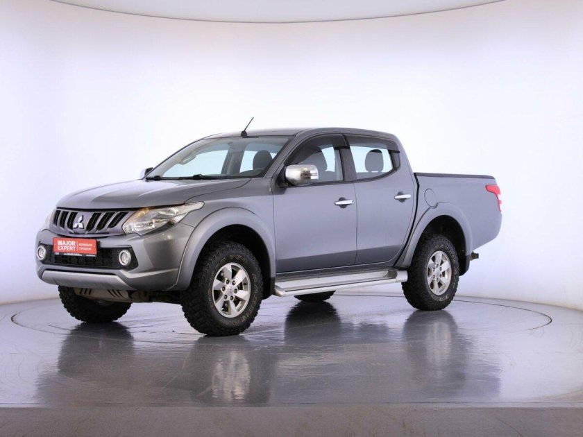 Мицубиси л200 2017