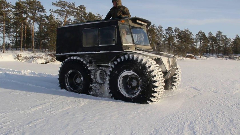 Тром-8 болотоход