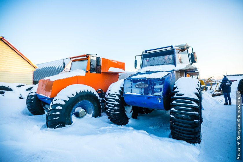 Тром-8 болотоход