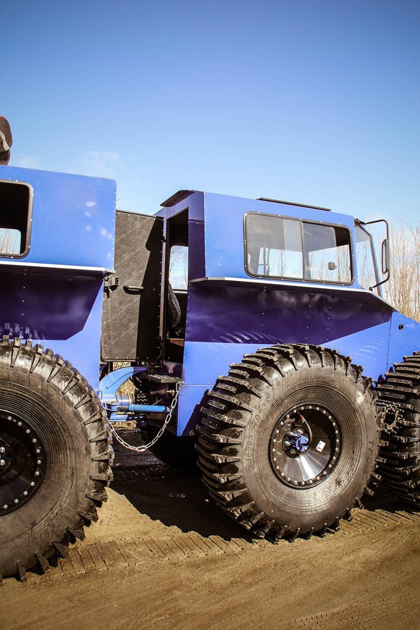 Снегоболотоход Тром 8