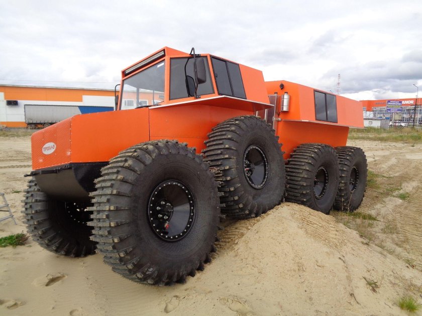 Снегоболотоход Тром 8