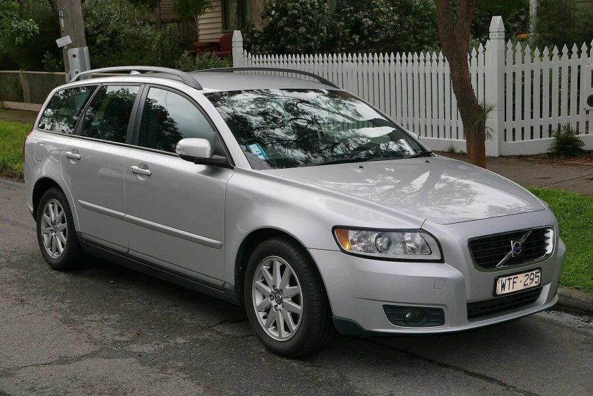 Volvo v50 2008