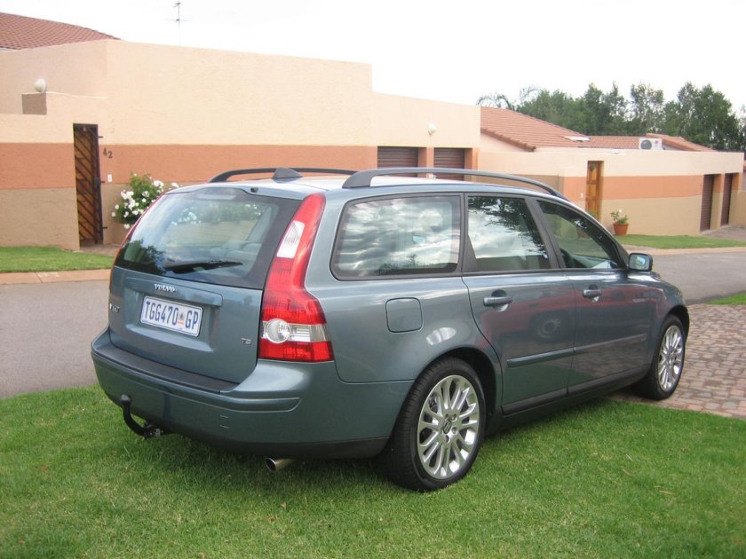Volvo v50 2006