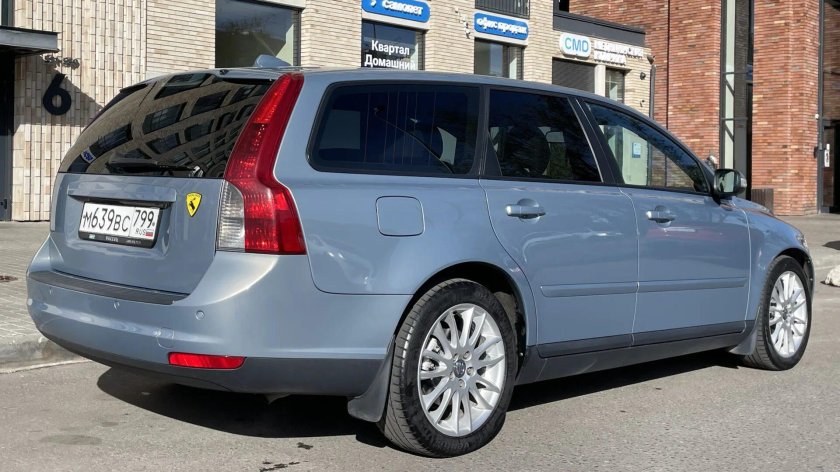 Вольво в 50 универсал