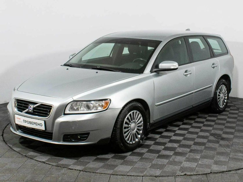 Volvo v50 2008