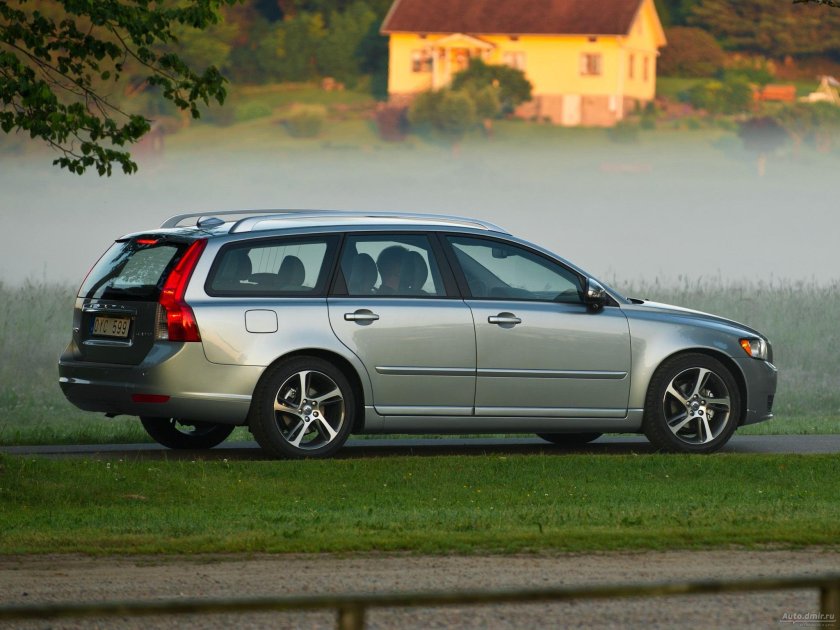 Volvo v50 универсал