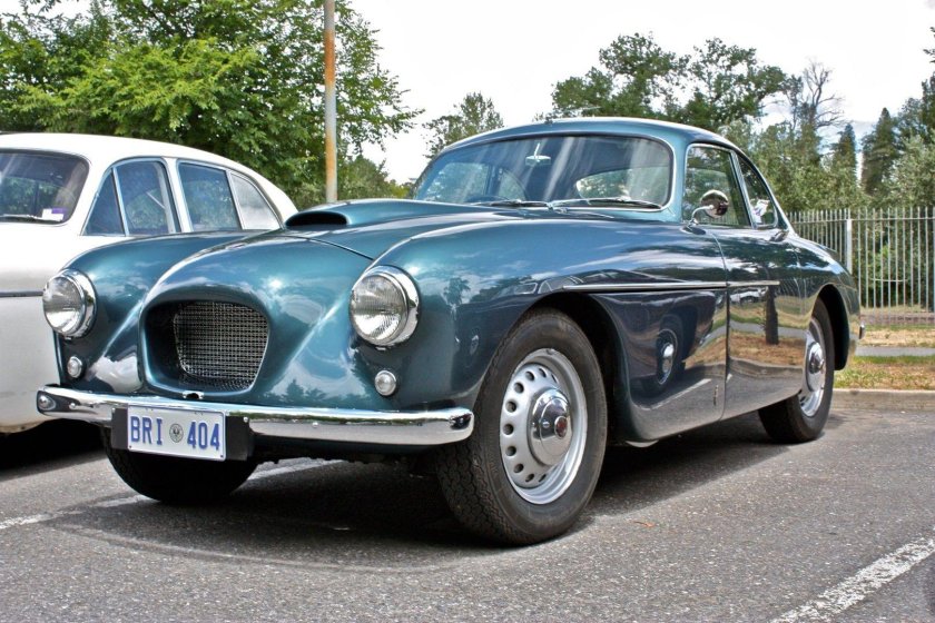 Bristol 405
