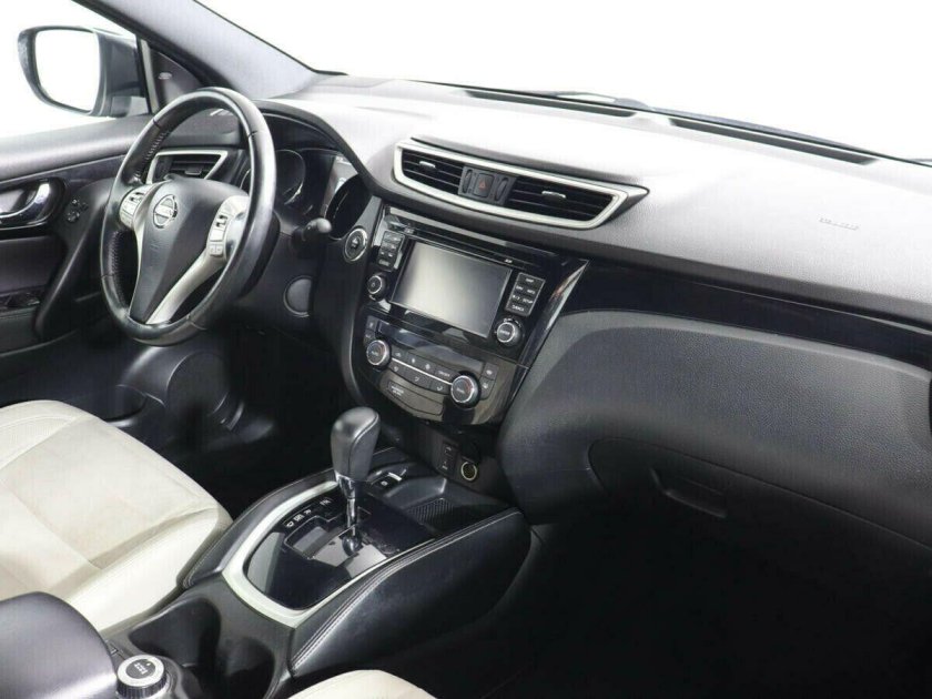Nissan Qashqai 2014 салон