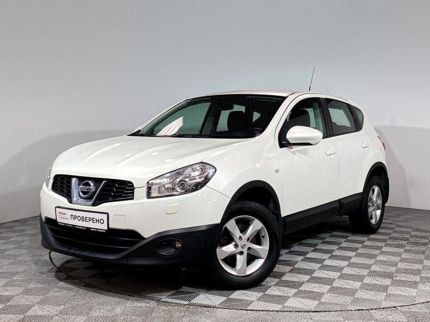 Nissan Qashqai 2013 год
