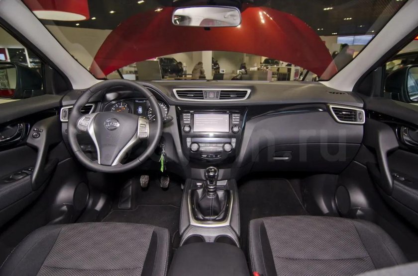 Nissan Qashqai se+ интерьер
