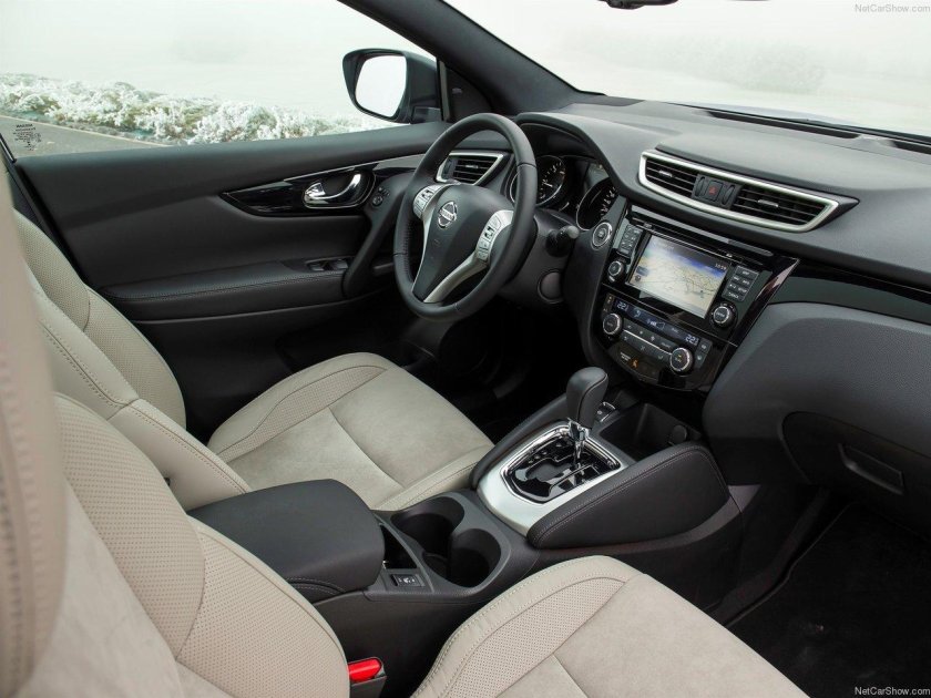 Nissan Qashqai 2016 салон