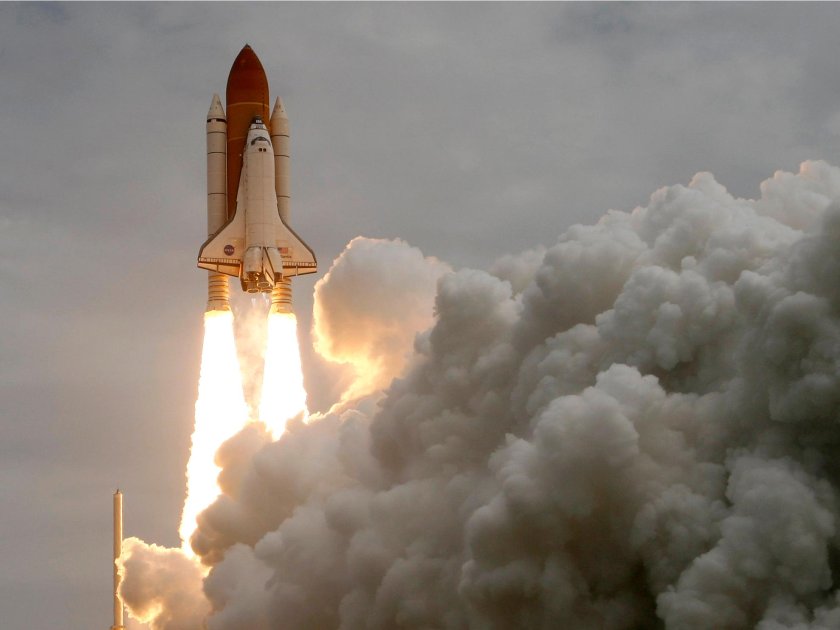 Спейс шаттл космический корабль