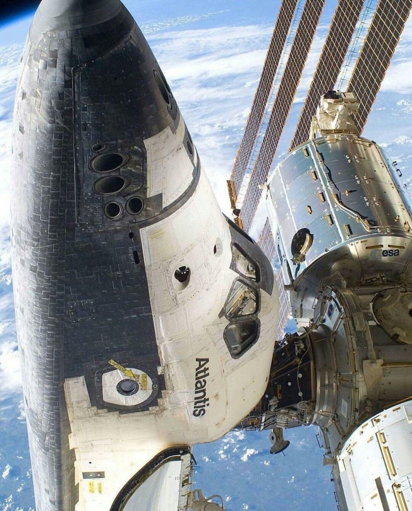 Спейс шаттл космический корабль