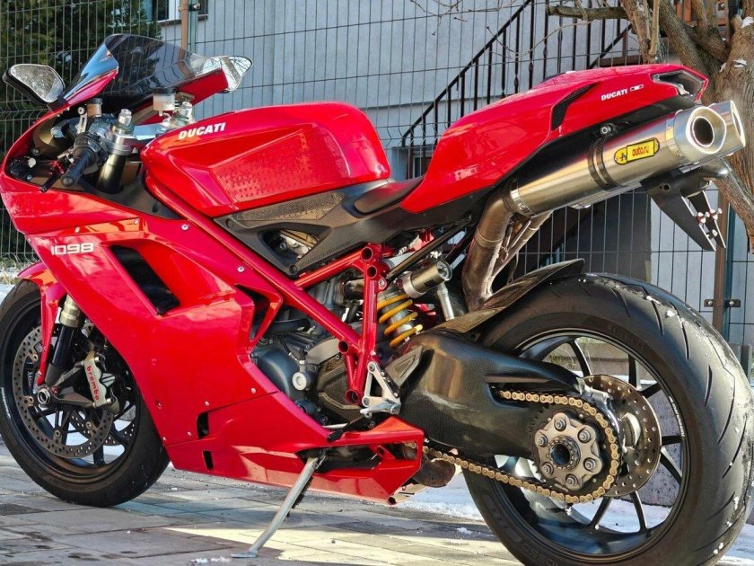Ducati мотоцикл