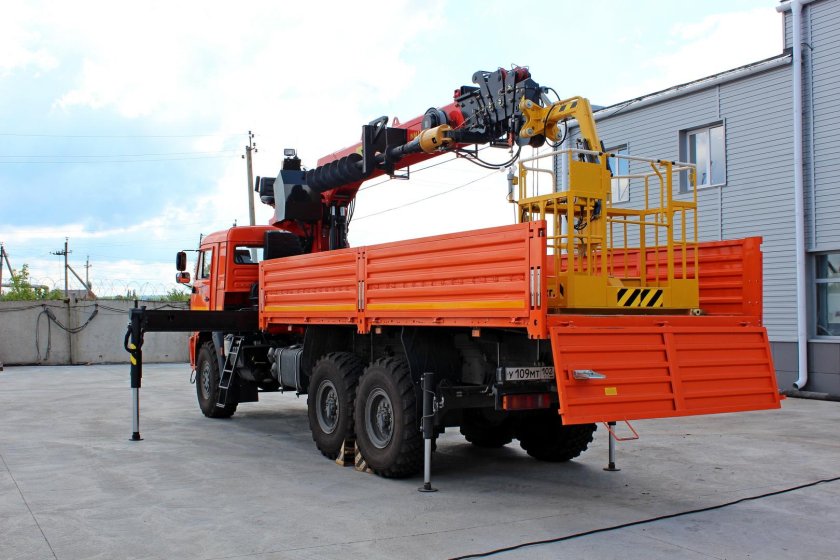 КАМАЗ 43118-50 С КМУ