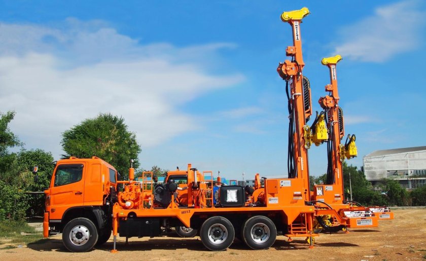 Буровые машины