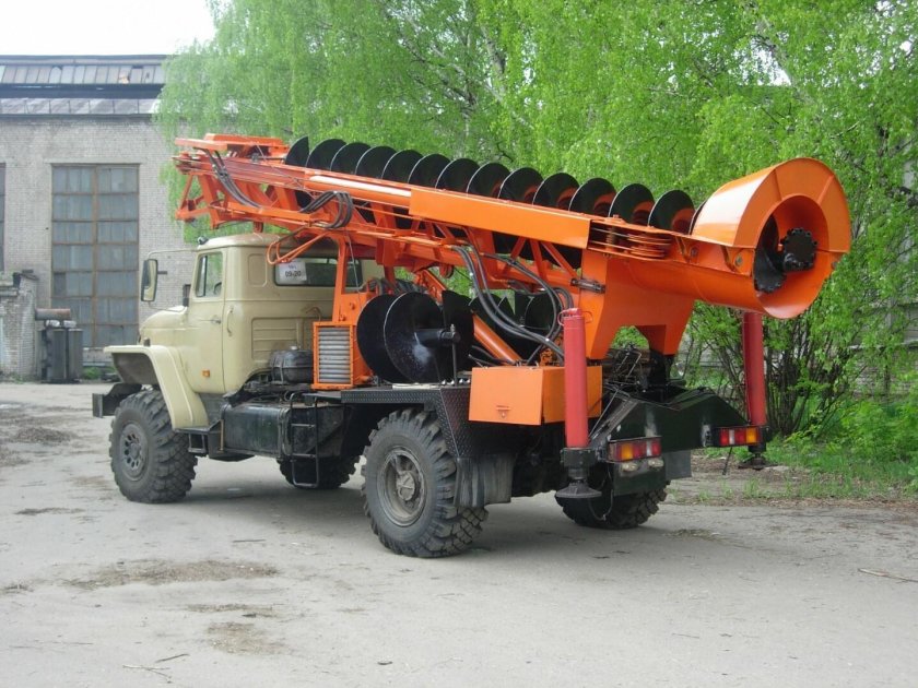 Ямобур МРК 750