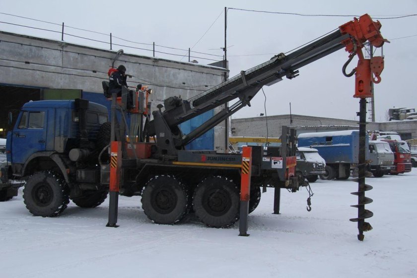 КАМАЗ вездеход ямобур БКМ