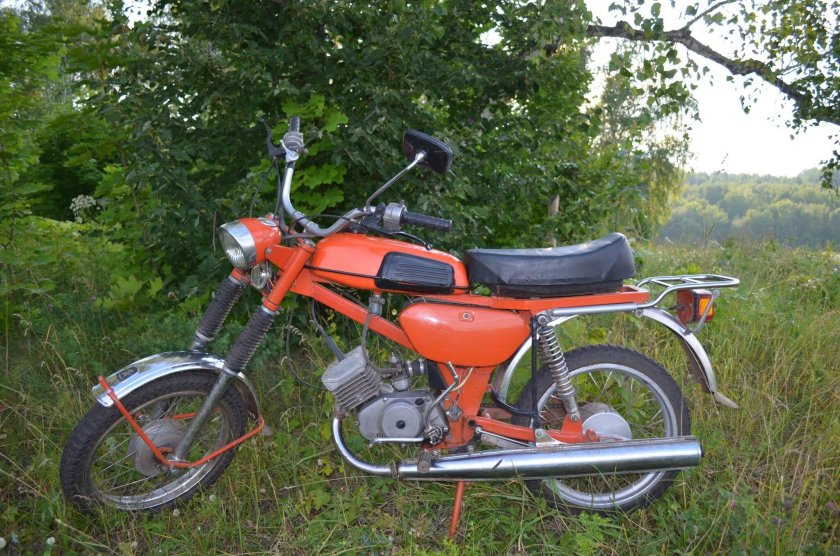 Мопед Верховина 2