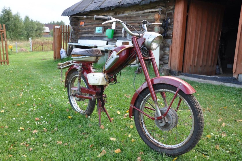 Мопед Верховина 4