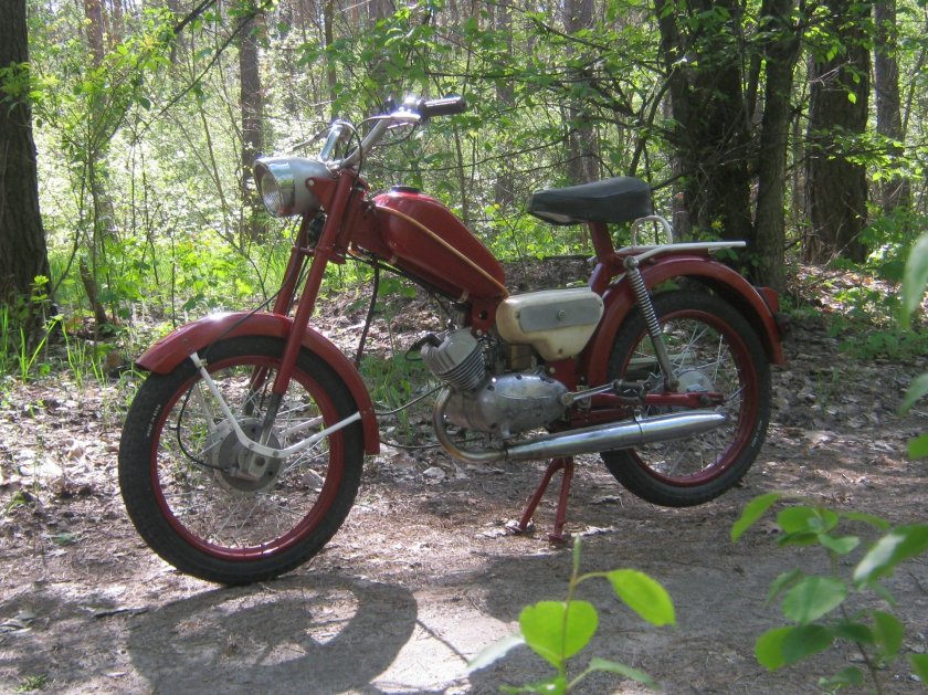 Верховина 12 мопед