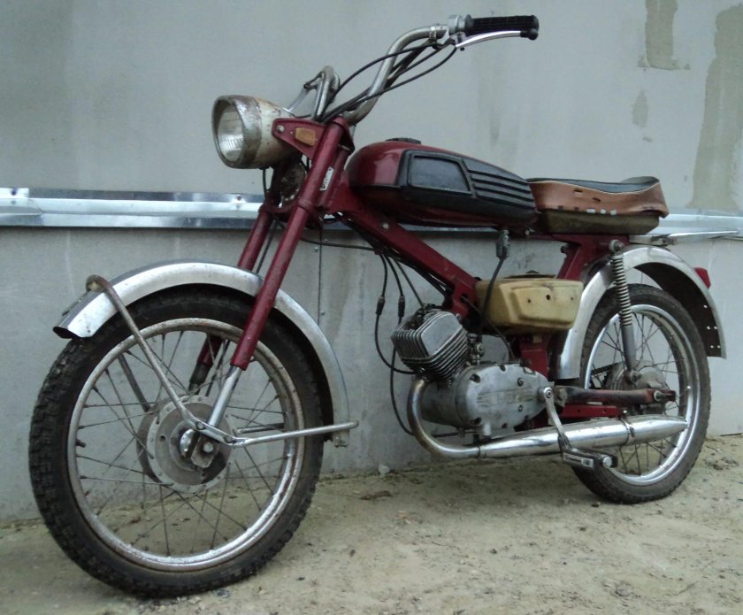 Мопед Верховина 5