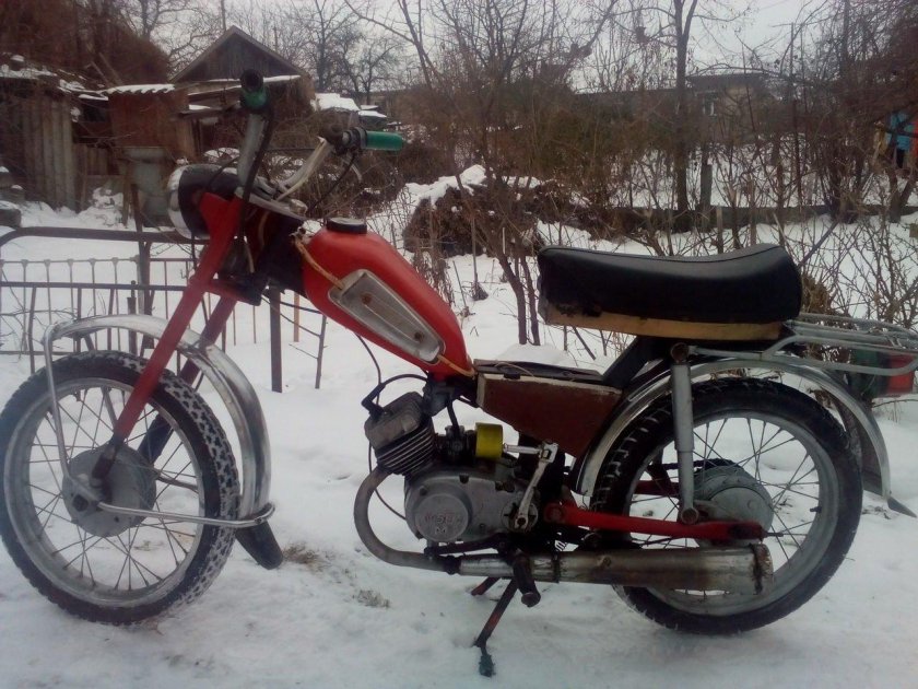 Мопед Верховина 4