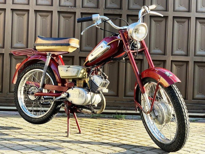 Мопед Верховина