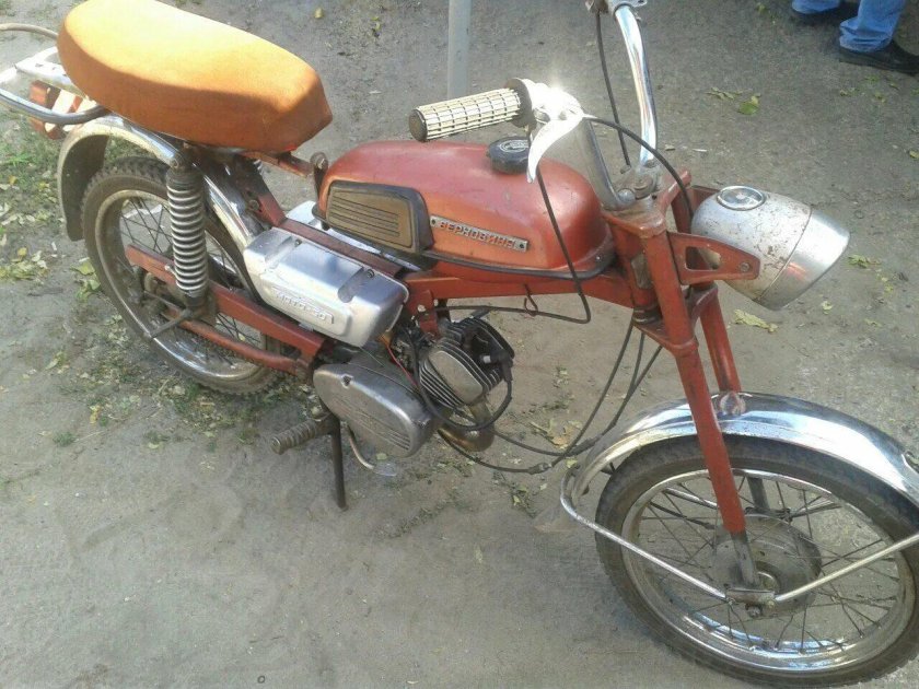 Мопед Верховина 4