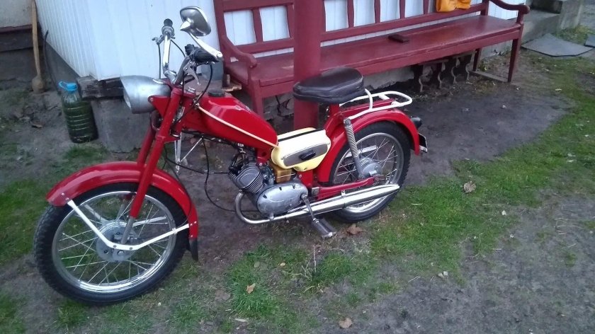 Мопед Верховина 4