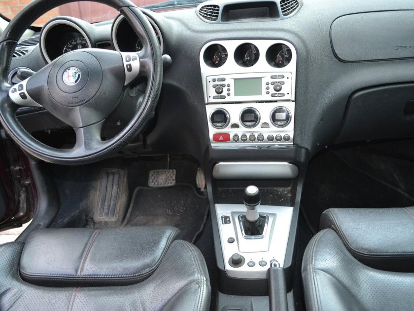 Alfa Romeo 156 салон