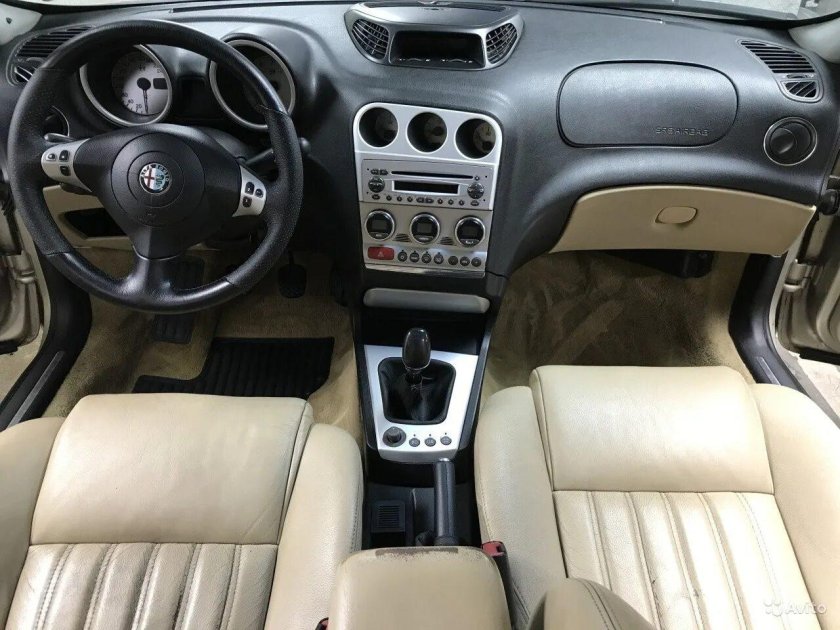 Альфа Ромео 156 фото салона