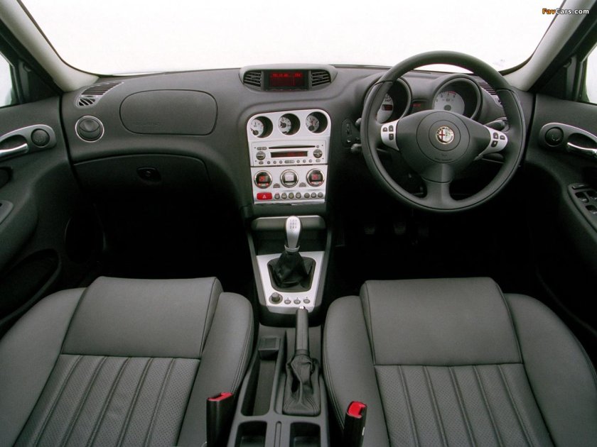 Alfa Romeo 156 салон