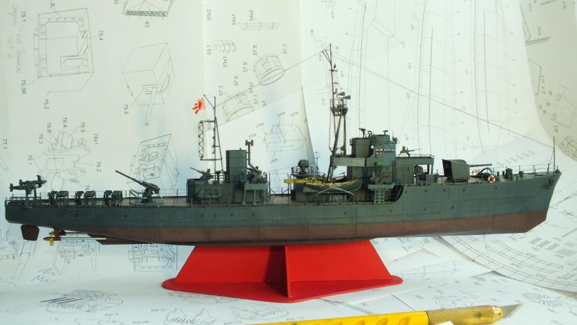 Эскортный корабль Хибури