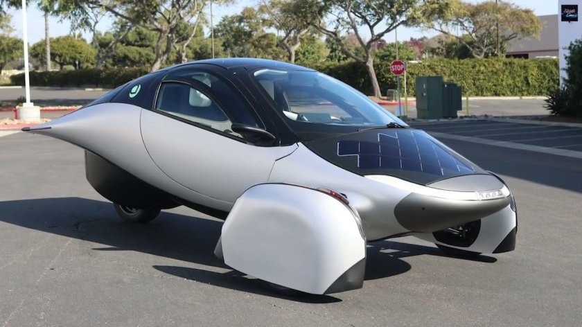 Электромобили на солнечных батареях