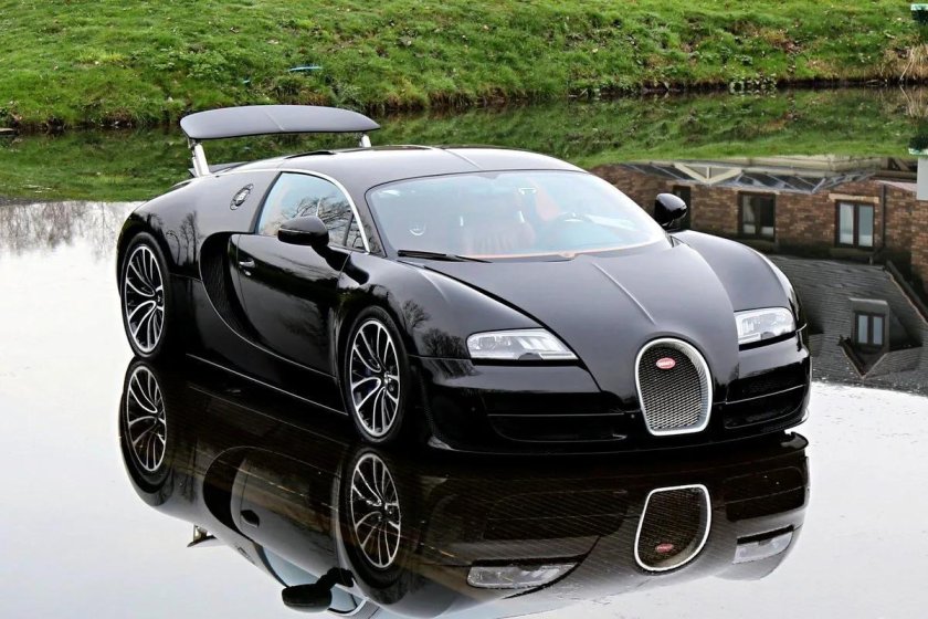 Машина Bugatti Veyron 16.4 Supersport