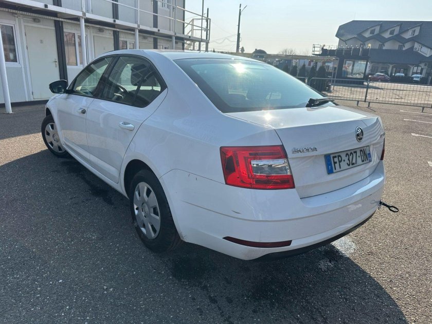 Skoda octavia 1