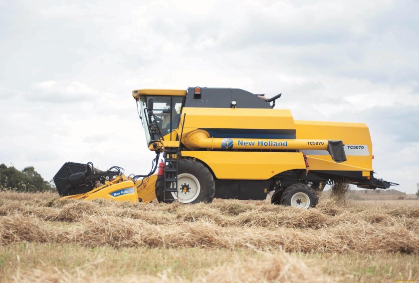 Комбайн New Holland 5060