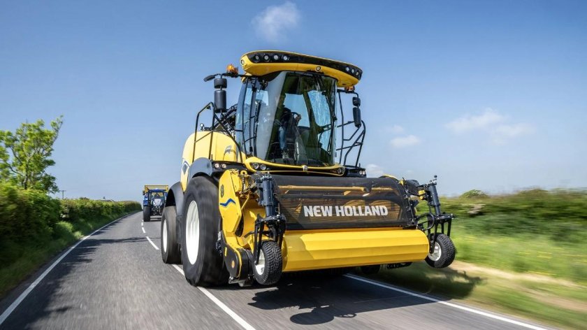 Комбайн нью холланд