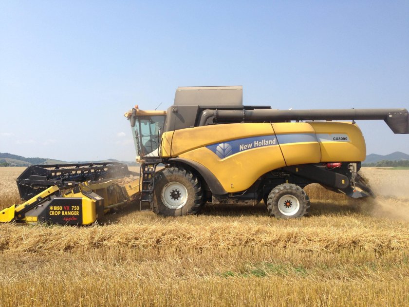Зерноуборочный комбайн Нью Холланд