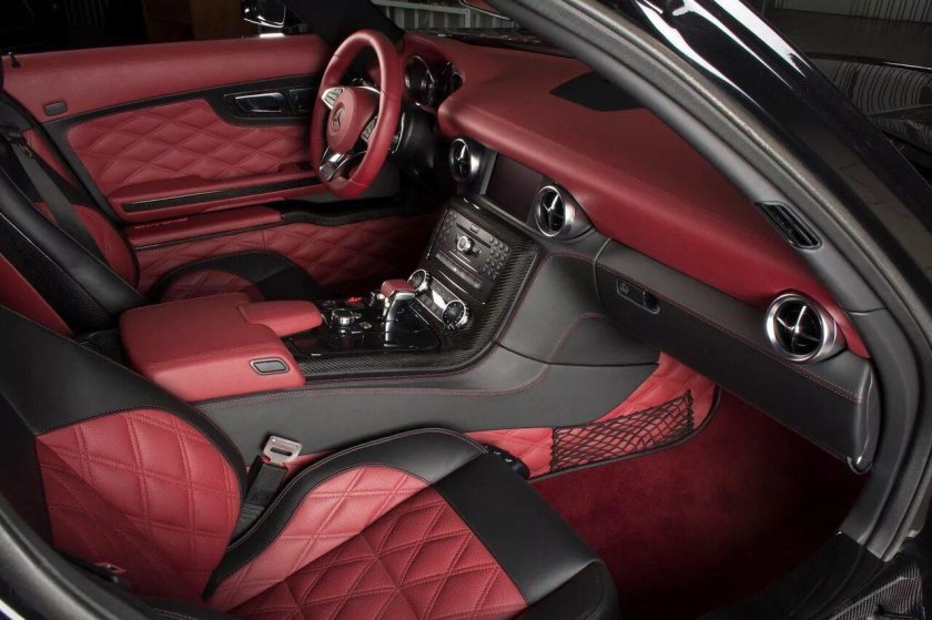 Мерседес СЛС 63 АМГ