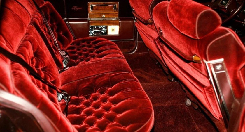 Велюровый салон Тойота Краун
