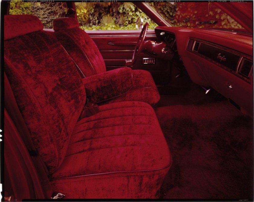 Lincoln Town car Red Interior