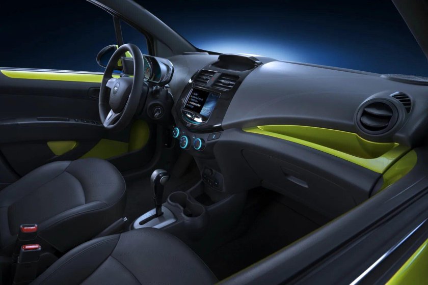 Салон Chevrolet Spark m300