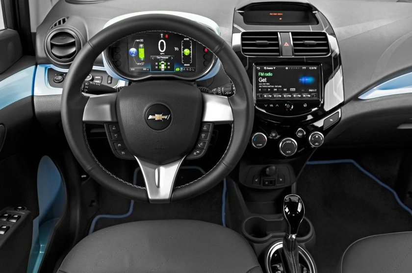 Chevrolet Spark 2022 салон