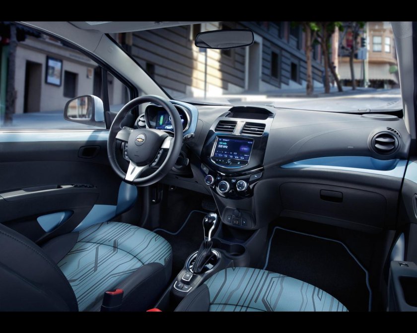 Салон Chevrolet Spark m300