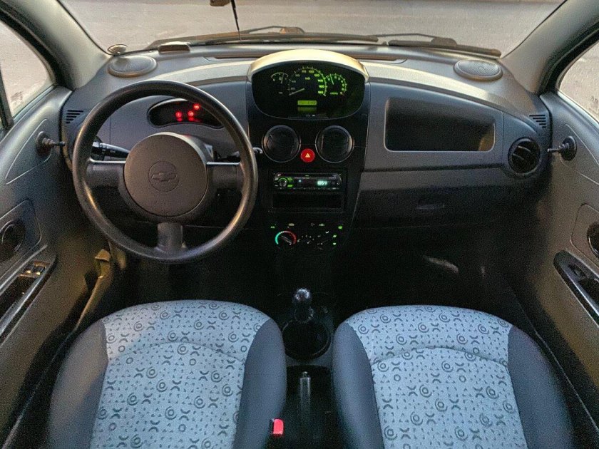 Chevrolet Spark 2007 панель