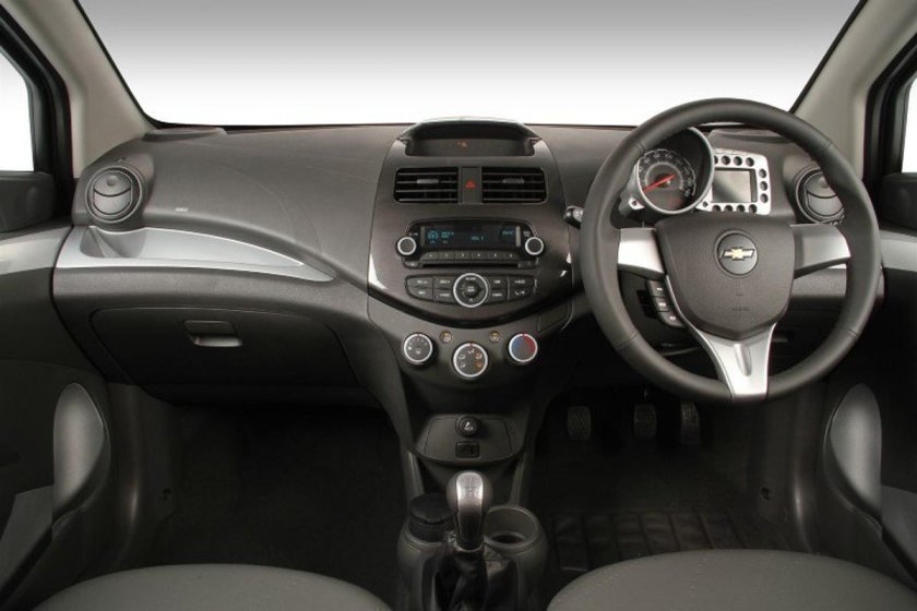 Chevrolet Spark m400